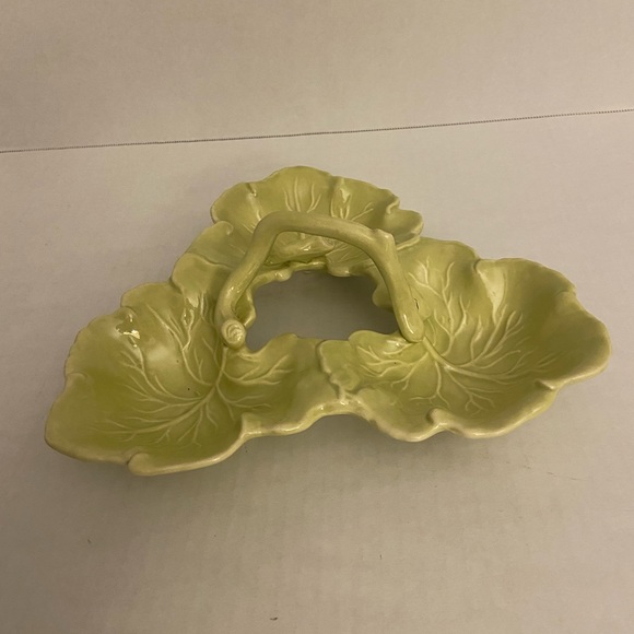 Vintage Lettuce Leaf Relish Dish - Picture 1 of 5